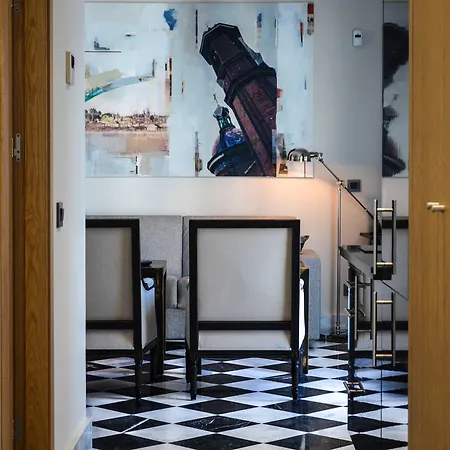 Aguilas5 Sevillasuites * Sevilla