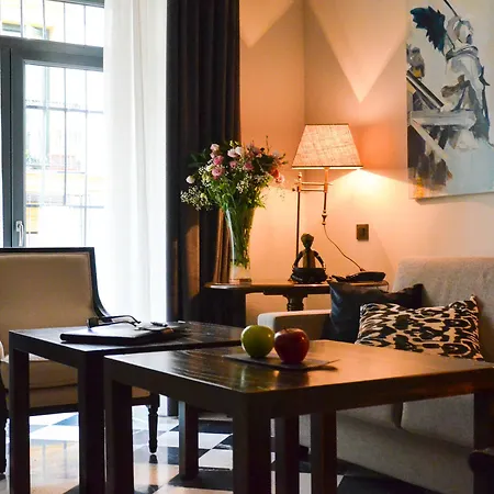 Aguilas5 Sevillasuites Apartamento *